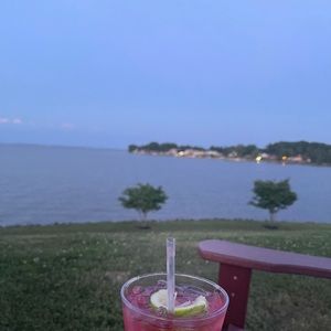 Meet your Posher, Gladys